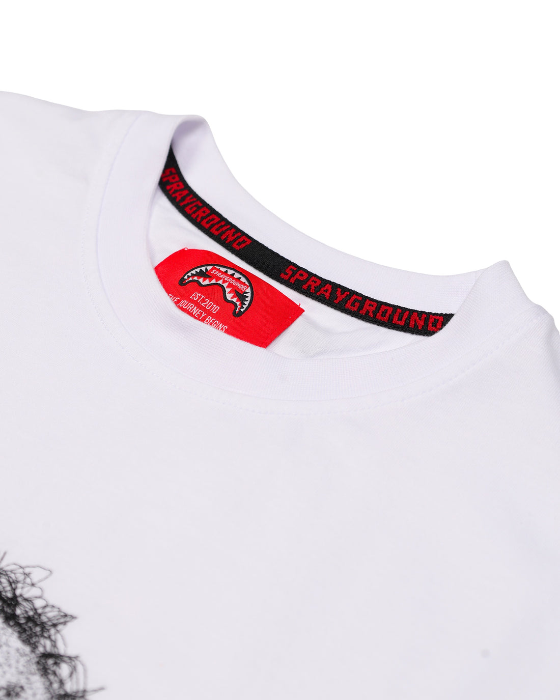 SCRIBBLE EMBROIDERY SHARK REG T-SHIRT WHT
