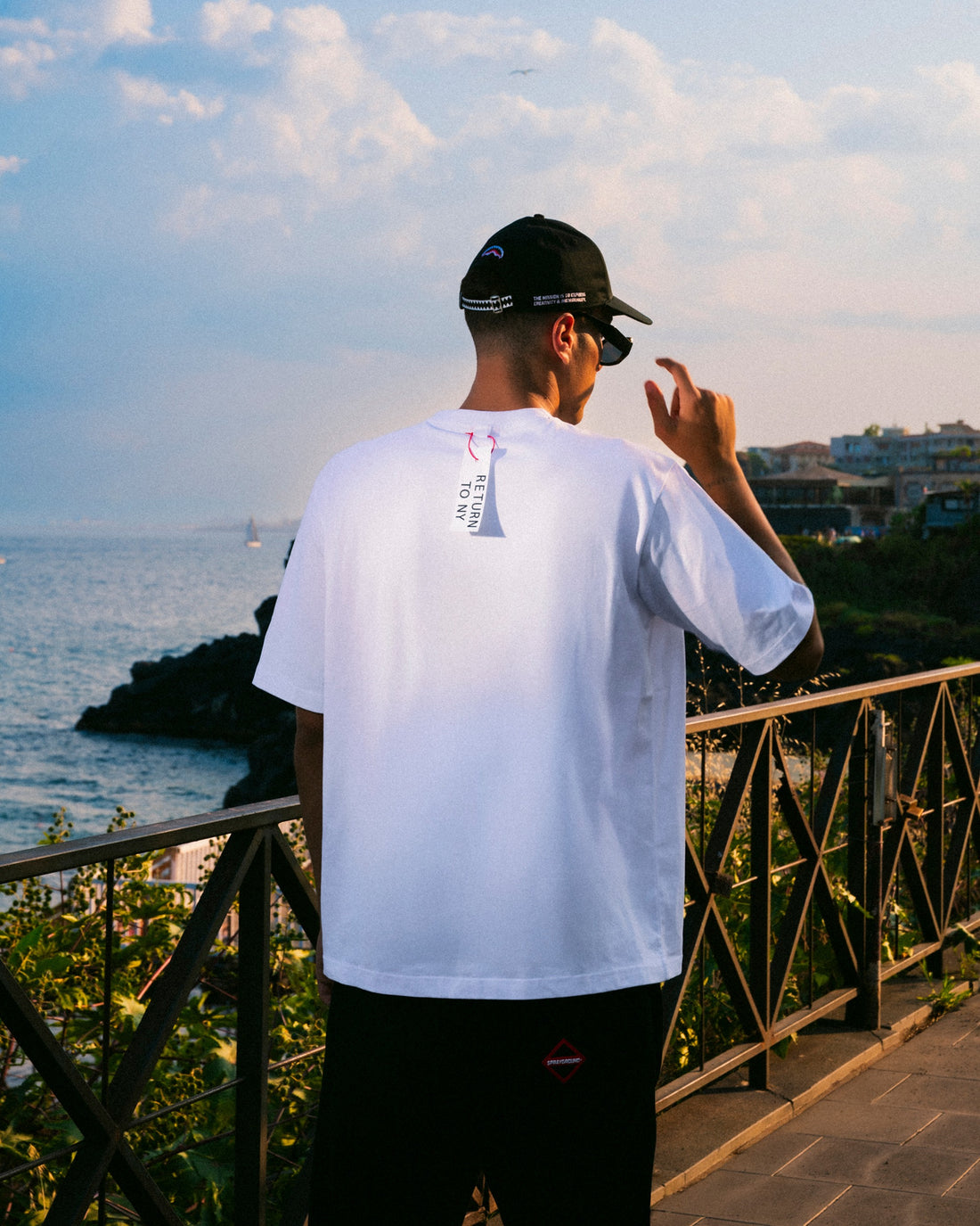 RETURN TO NY OVER T-SHIRT WHT