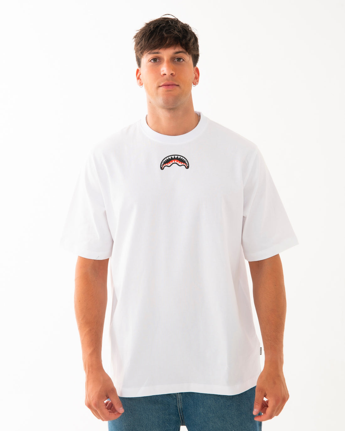 CHARACTER INVASION T-SHIRT WHT