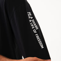 BE A SHARK BOXY T-SHIRT  BLK