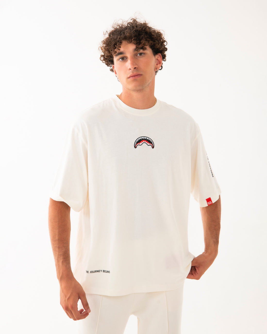 BE A SHARK BOXY T-SHIRT  IVO