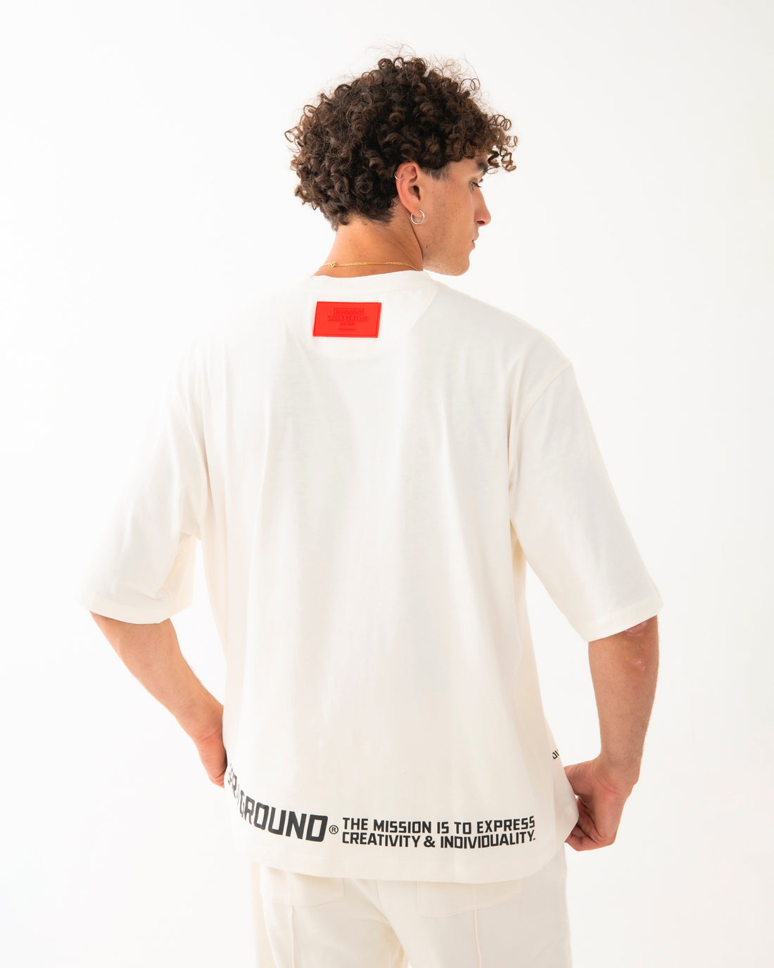 BE A SHARK BOXY T-SHIRT  IVO
