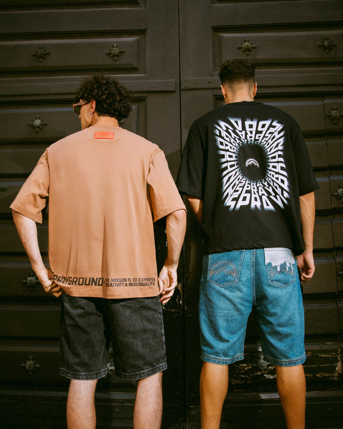 SHARK END TUNNEL BOXY T-SHIRT