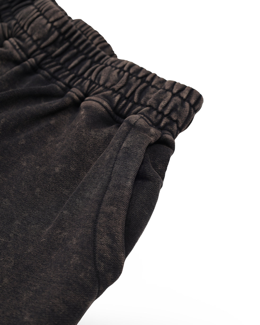 STONE WASHED MELTED SHARK SHORTS BLK