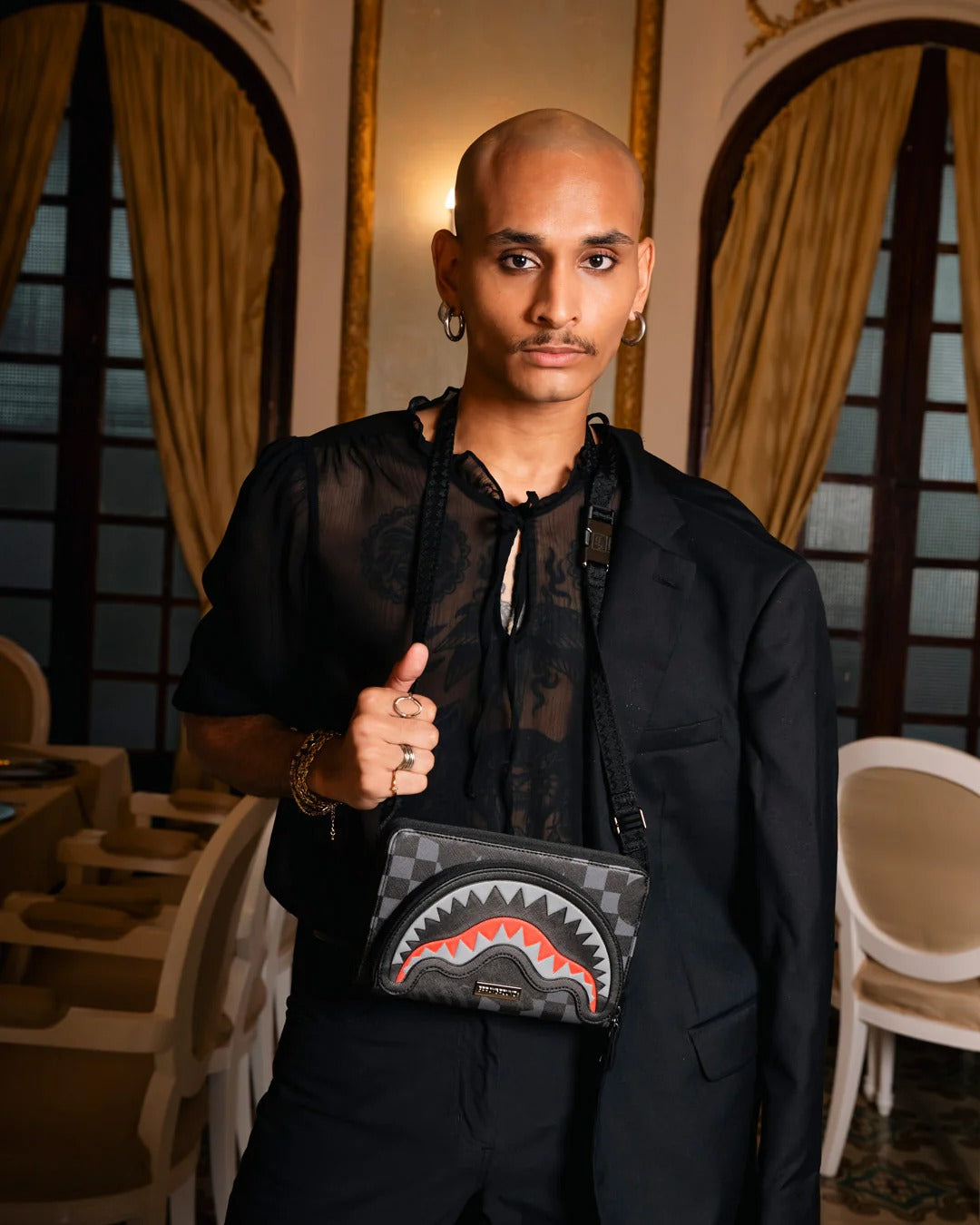 4AM RED SHARK CROSSBODY