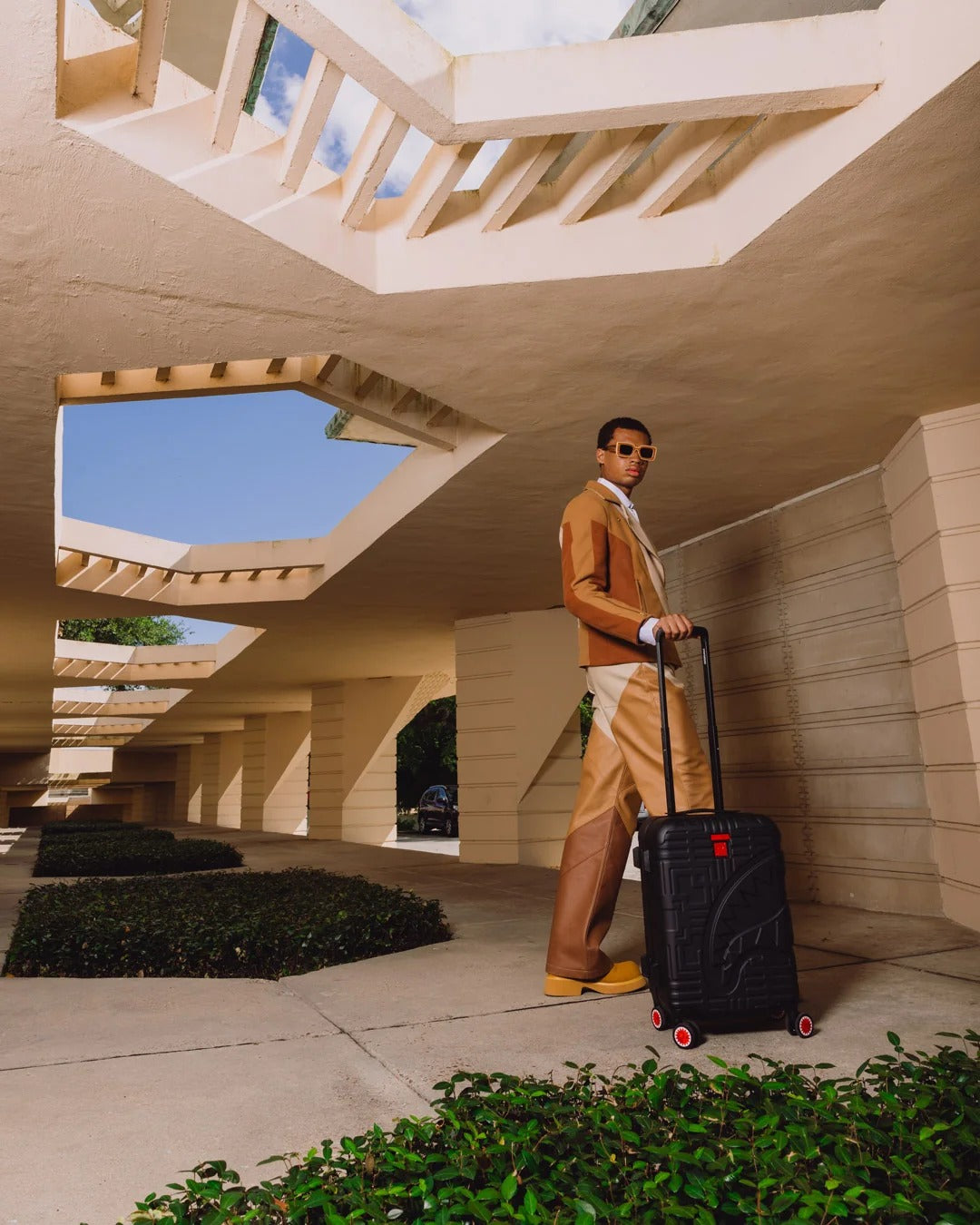 FRANK LLOYD WRIGHT HARD SHELL LUGGAGE