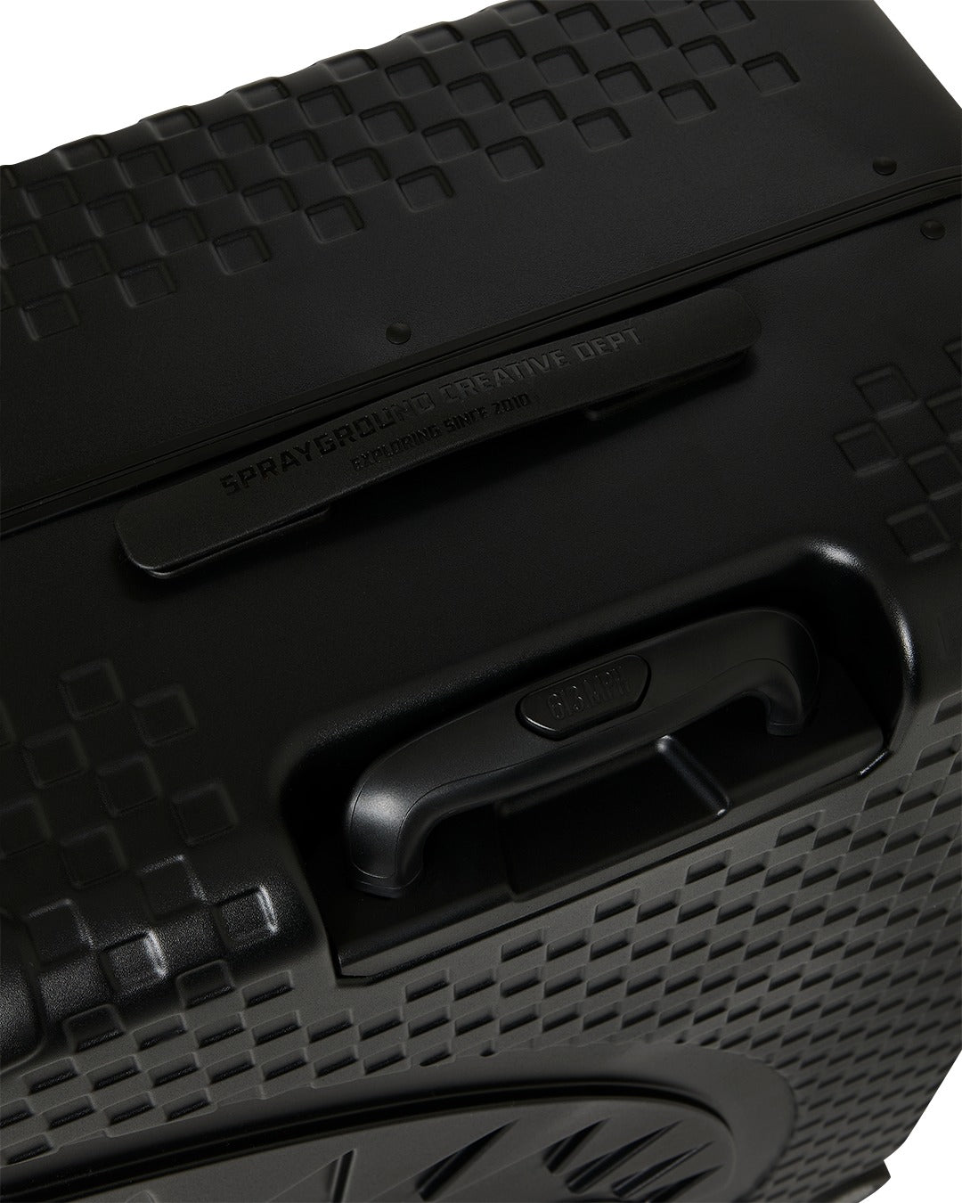 THE SHARKITECTURE FULL-SIZE LUGGAGE