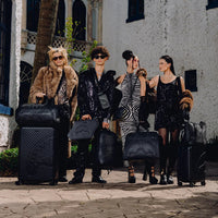 RAISED CHECK TRAVEL TOTE