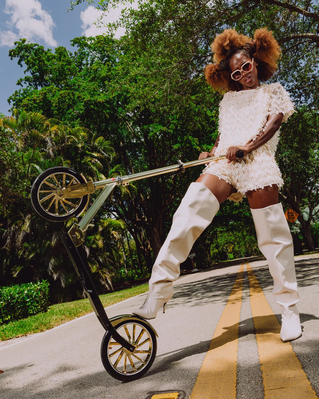 ALL GOLD SCOOTER