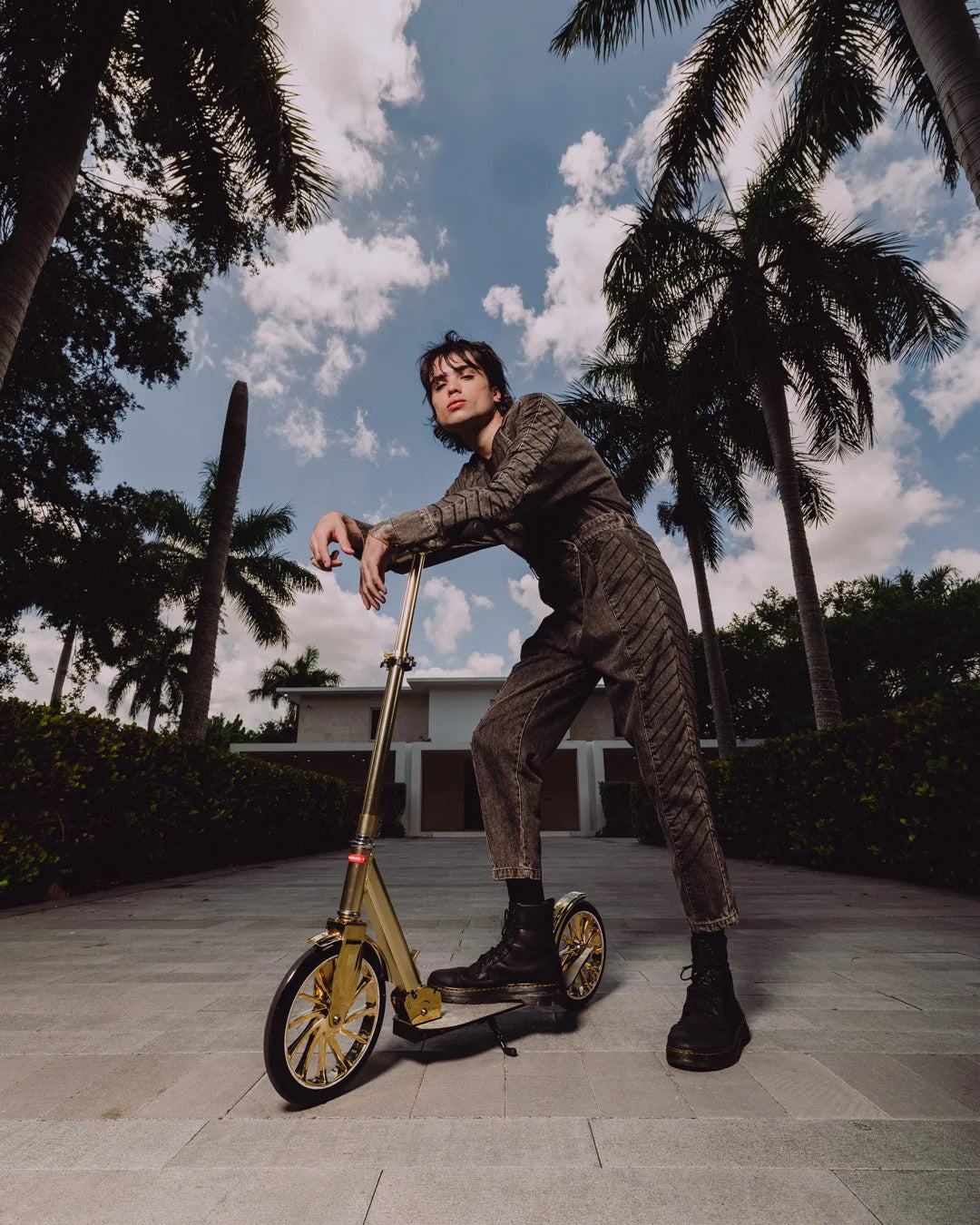 ALL GOLD SCOOTER