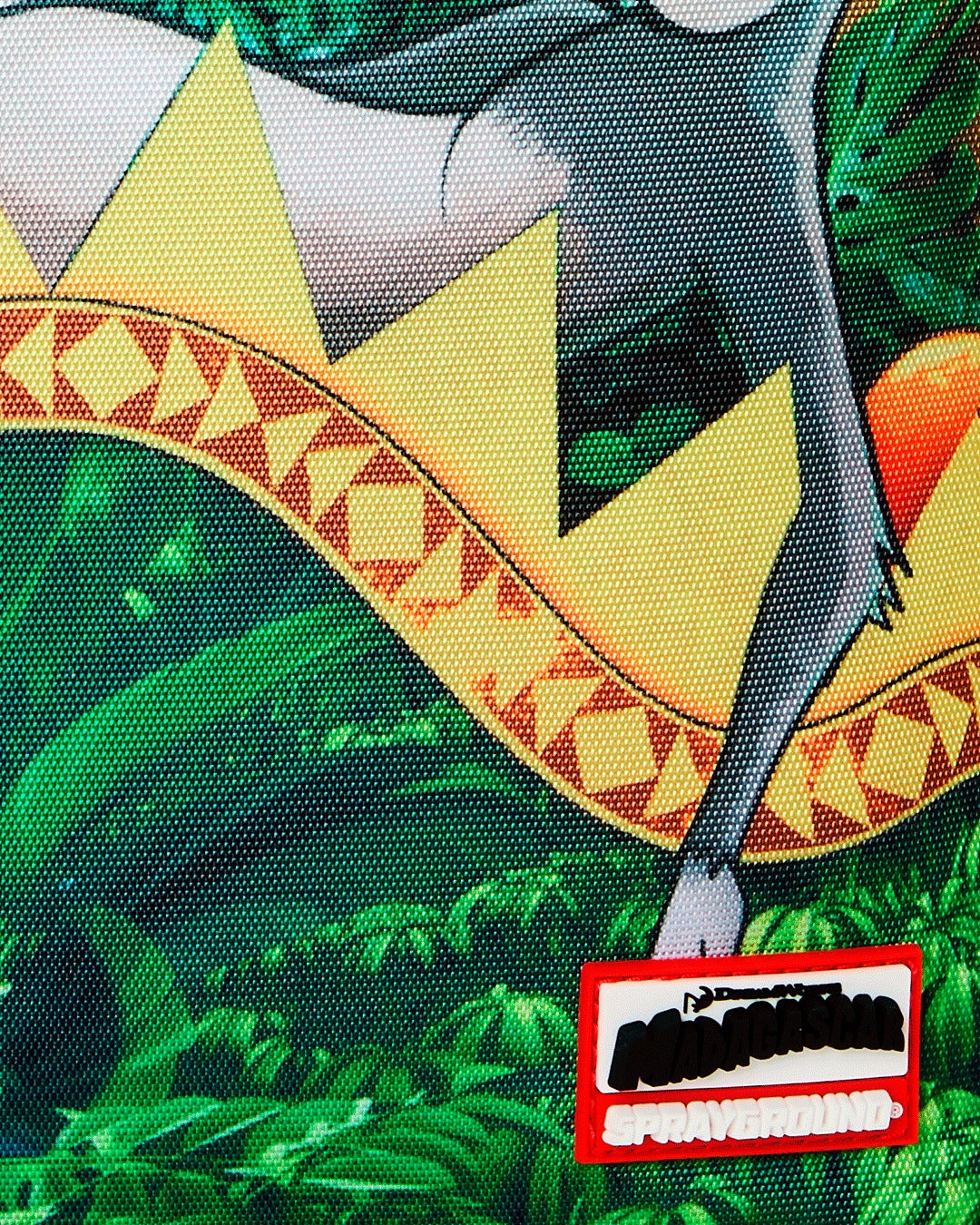 MADAGASCAR KING JULIEN CHILLIN BACKPACK