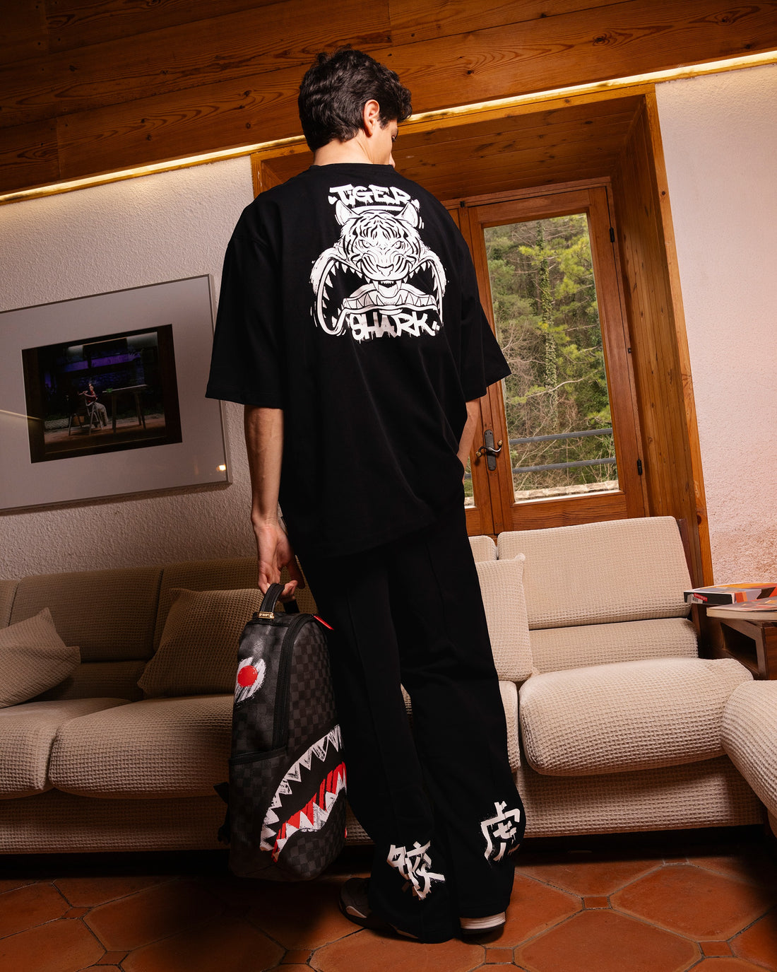 TIGER SHARK BOXY T-SHIRT