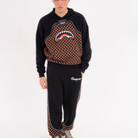 CHECKERED CONTRAST OVER PANTS