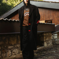 CHECKERED CONTRAST OVER PANTS