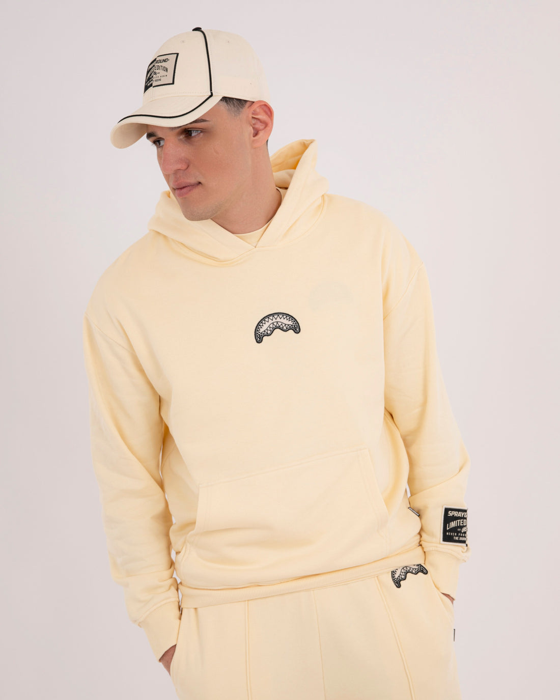 PURE REGULAR HOODIE