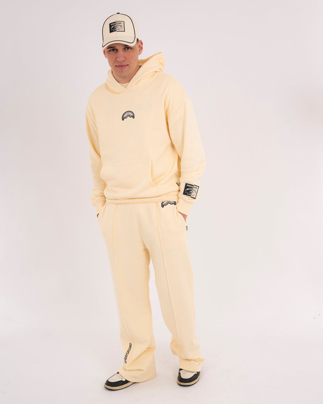 PURE REGULAR HOODIE