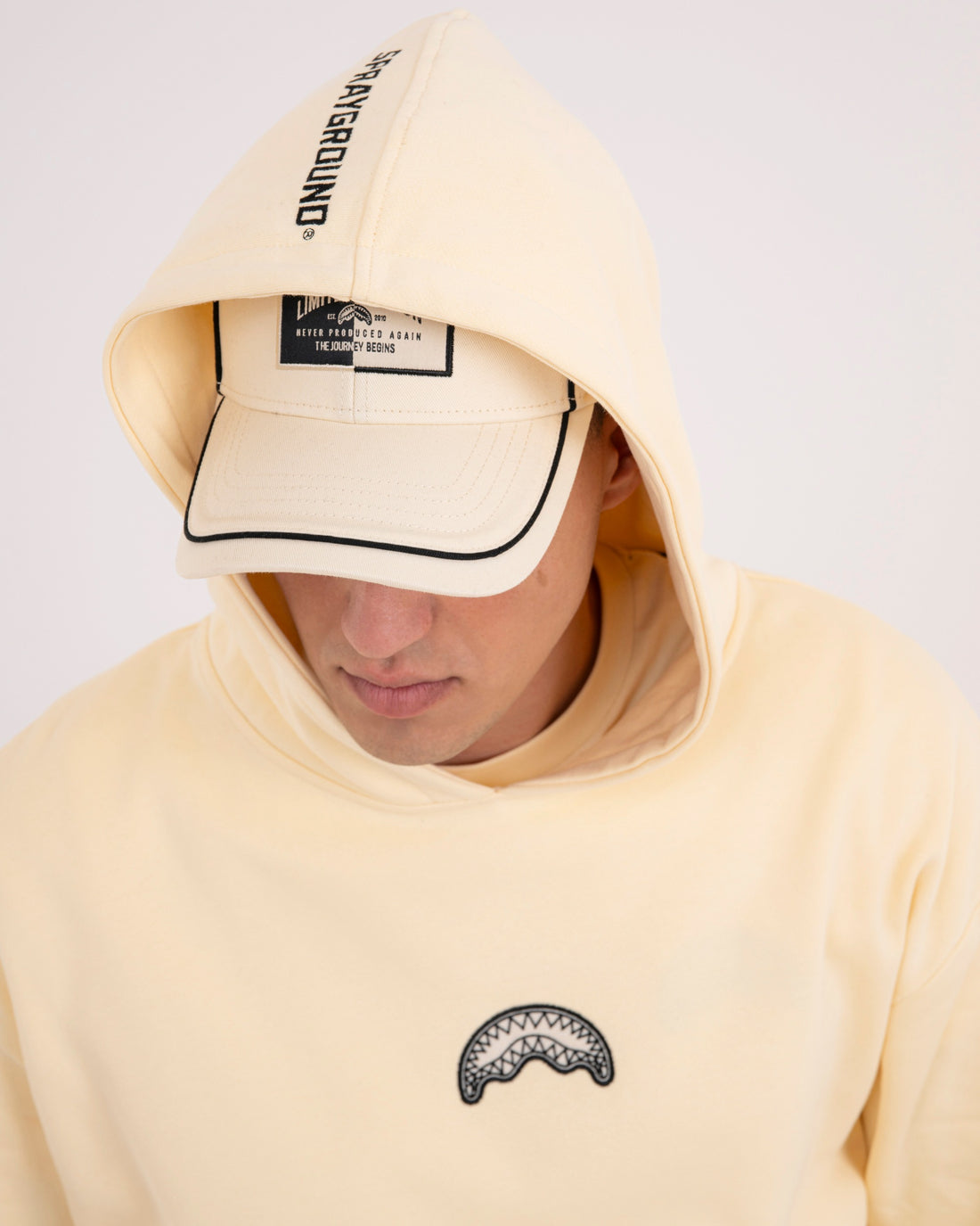 PURE REGULAR HOODIE