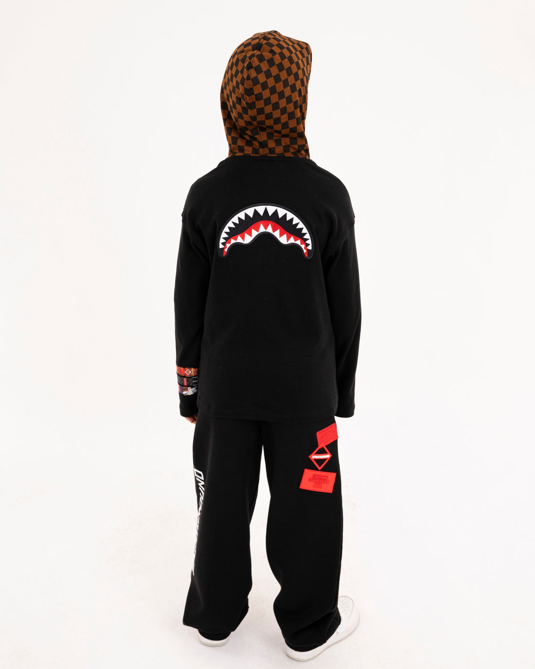 WHAT TIME IS IT LONG HOODIE T-SHIRT