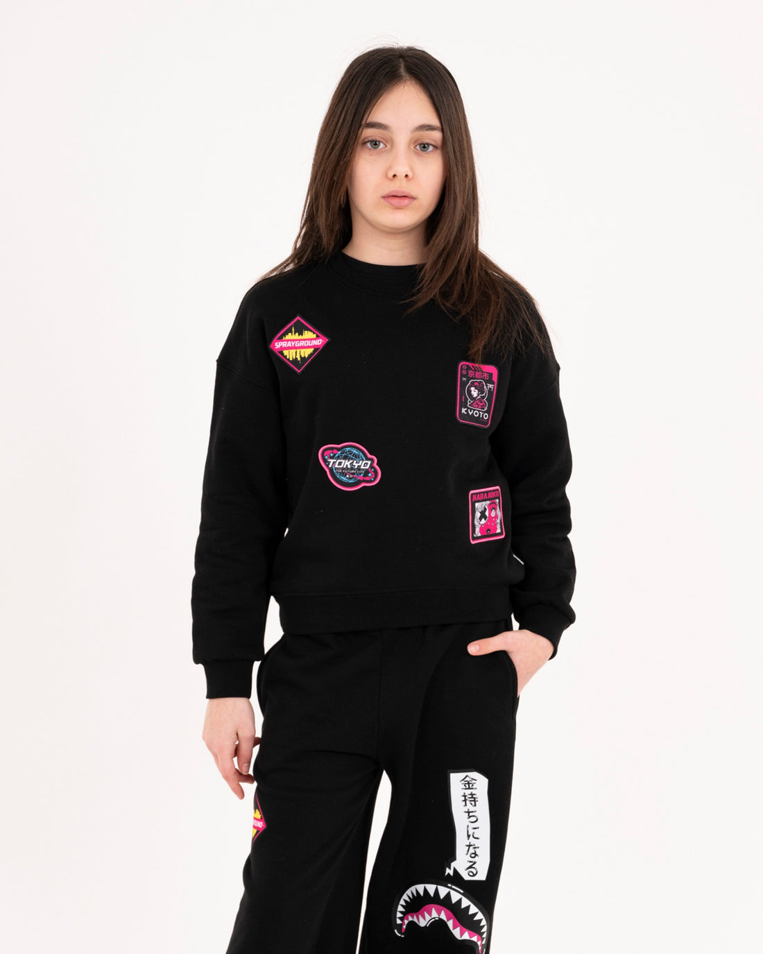 SHARK IN JAPAN OVER CREWNECK BLACK