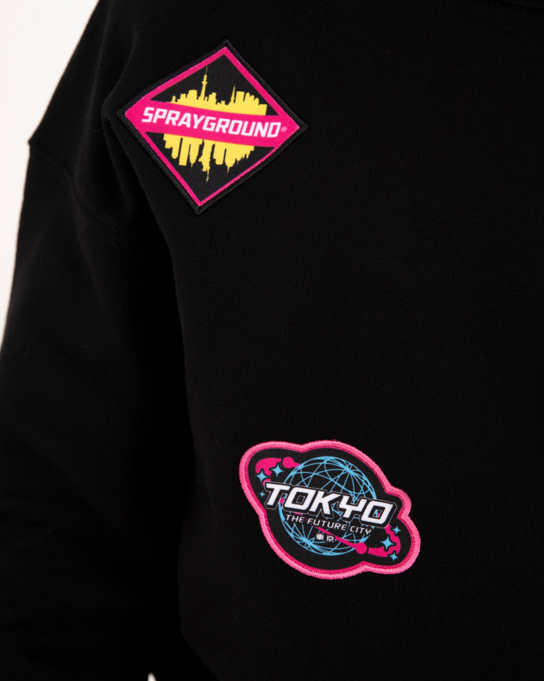 SHARK IN JAPAN OVER CREWNECK BLACK