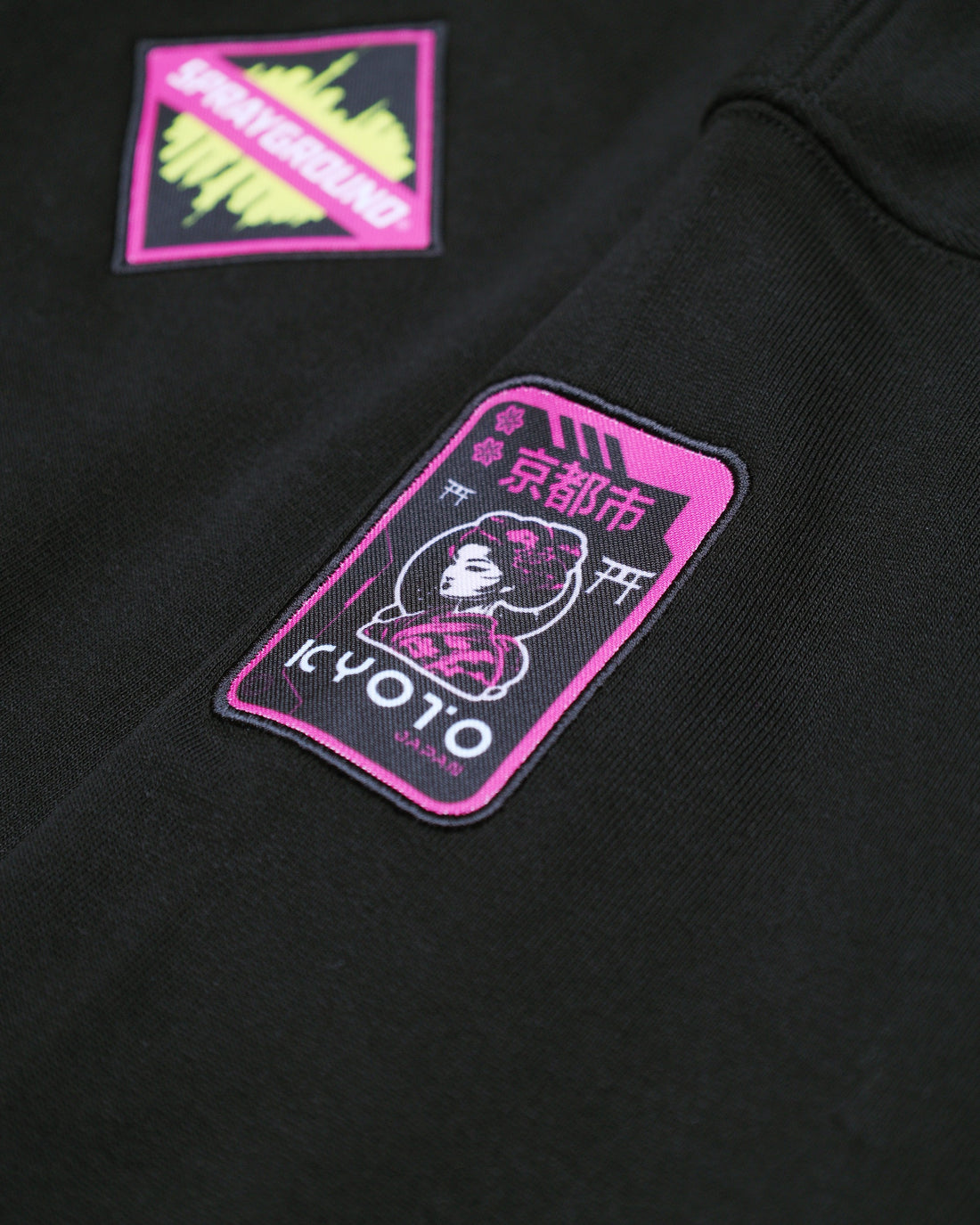 SHARK IN JAPAN OVER FULL-ZIP HOODIE BLACK