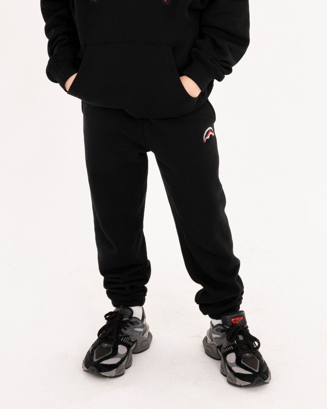 SHARK BAGGY PANTS BLACK