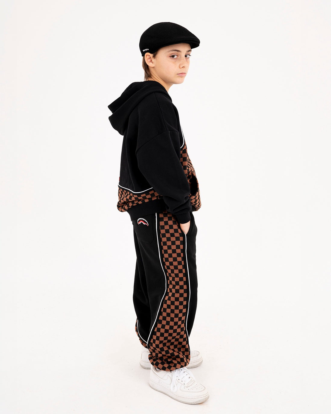 CHECKERED CONTRAST COMFY HOODIE