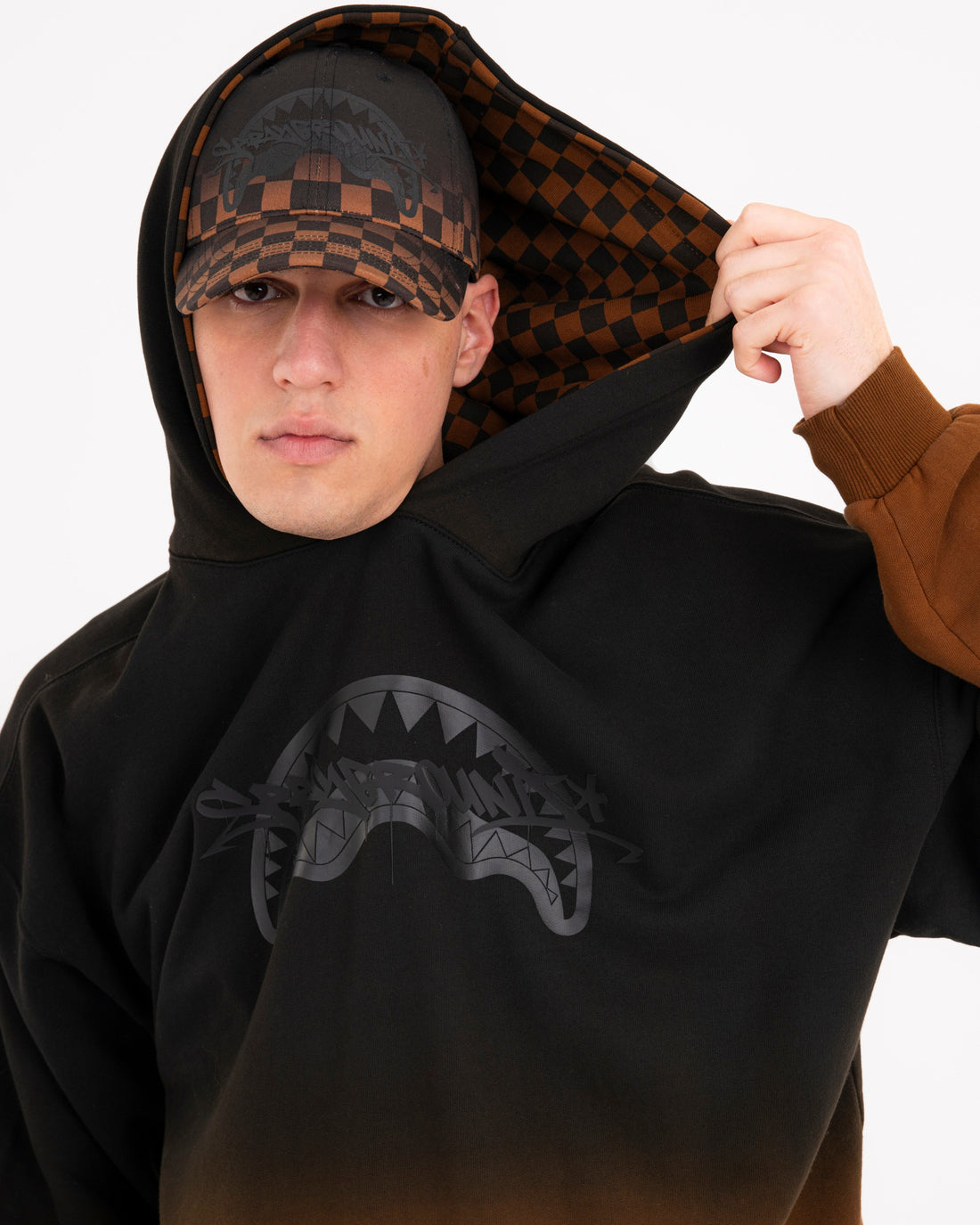 SHADED COMFY HOODIE