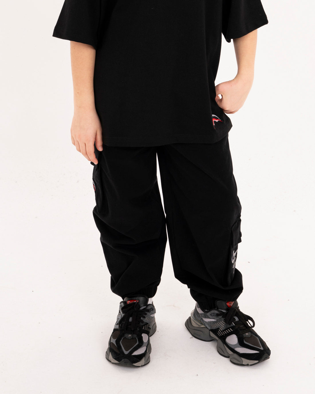 DIABLO BEAR SILVER SIGN BAGGY PANTS