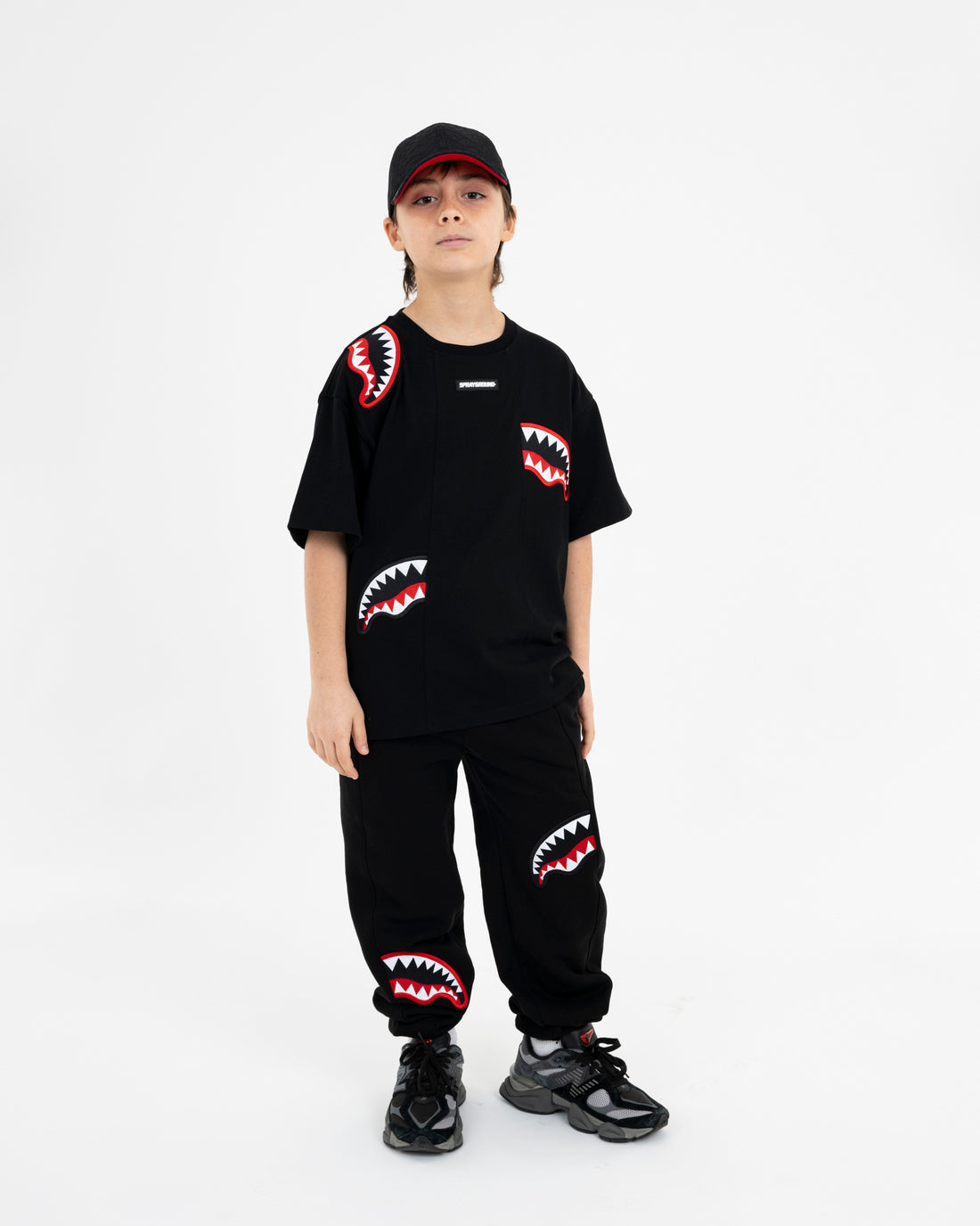 ALL SHARK PATCHES BAGGY PANTS