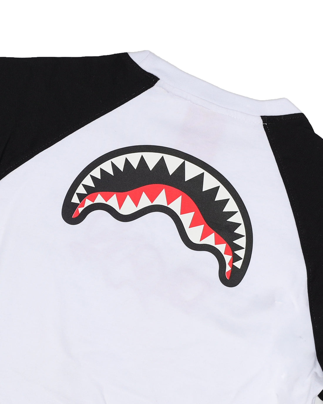 IN THE WALL RAGLAN LONG T-SHIRT W BLK