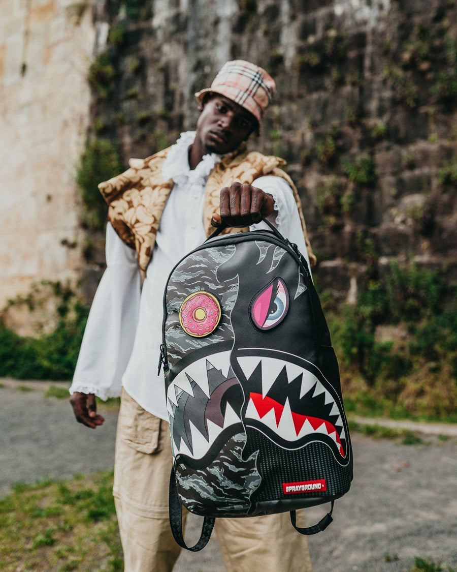 Dazed and shark backpack sprayground Clearance