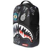 Dazed And Shark Backpack (dlxv)