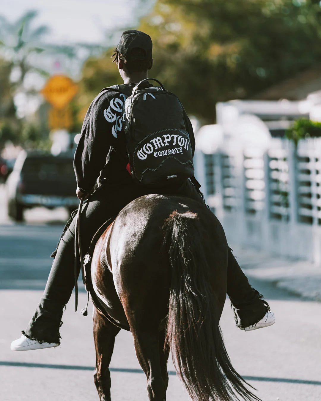 Compton Backpack Mouth