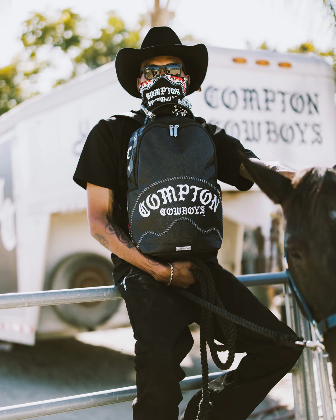 Compton Backpack Mouth