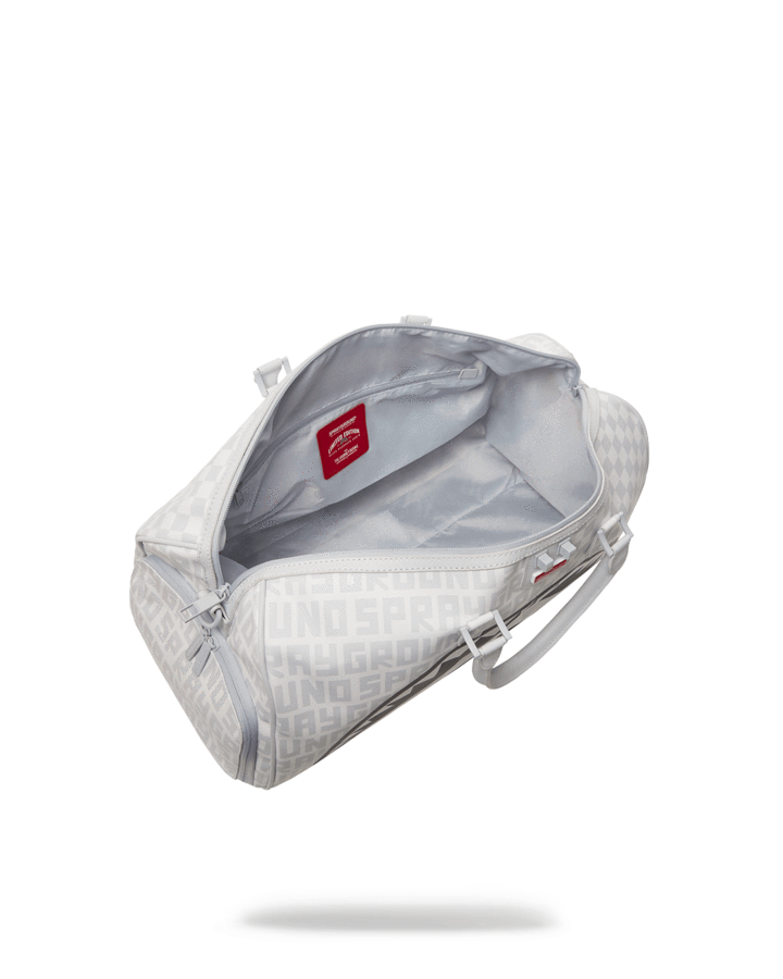 Split Mean And Clean Duffle  910d4070nsz